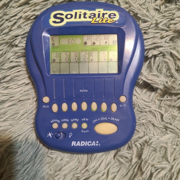 Radica 1997 Solitaire Lite Handheld Electronic Game Vintage Tested and Working - Picture 1 of 4